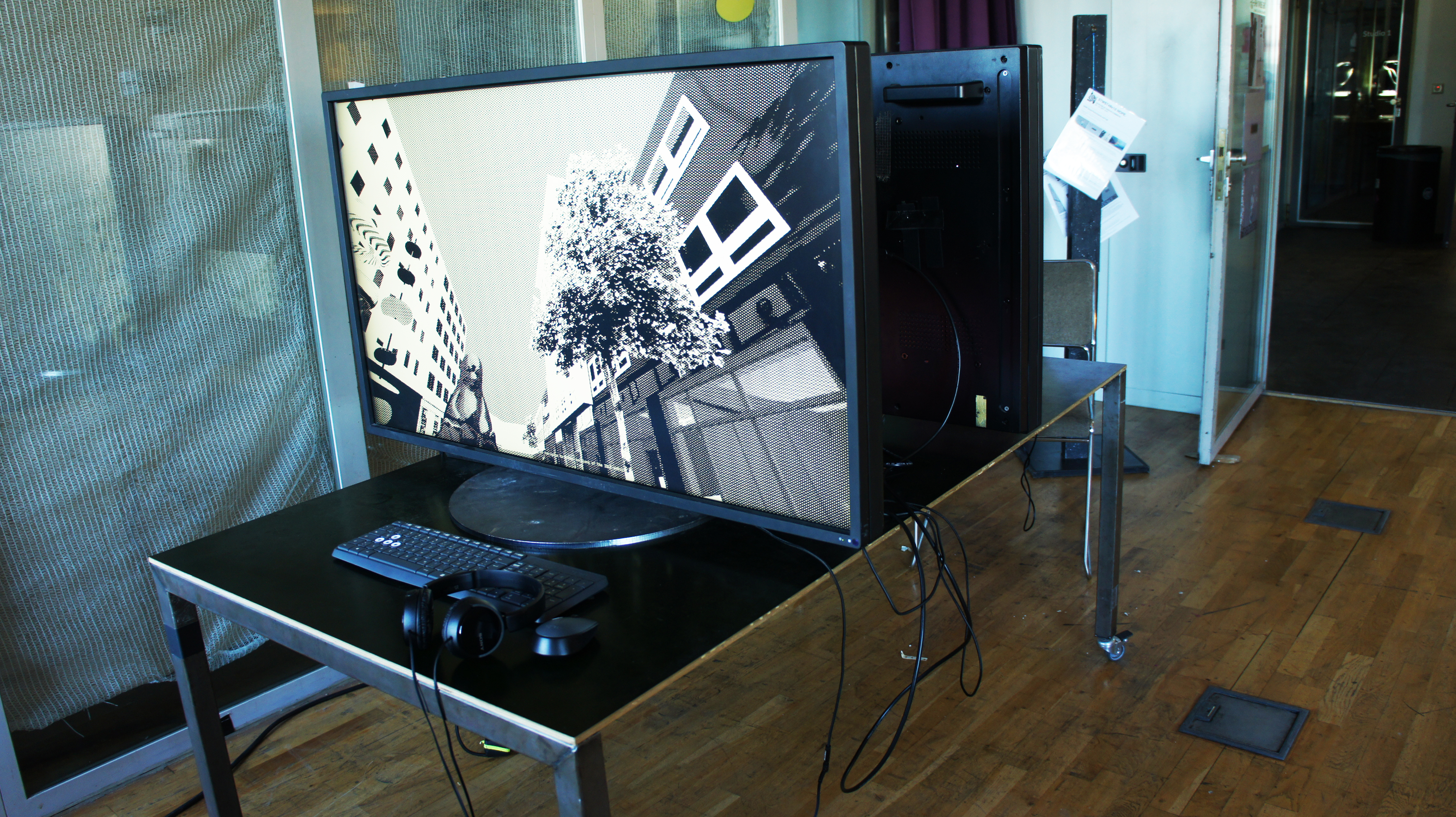 stwst48x10_0_c_astrid_benzer_110_.jpg